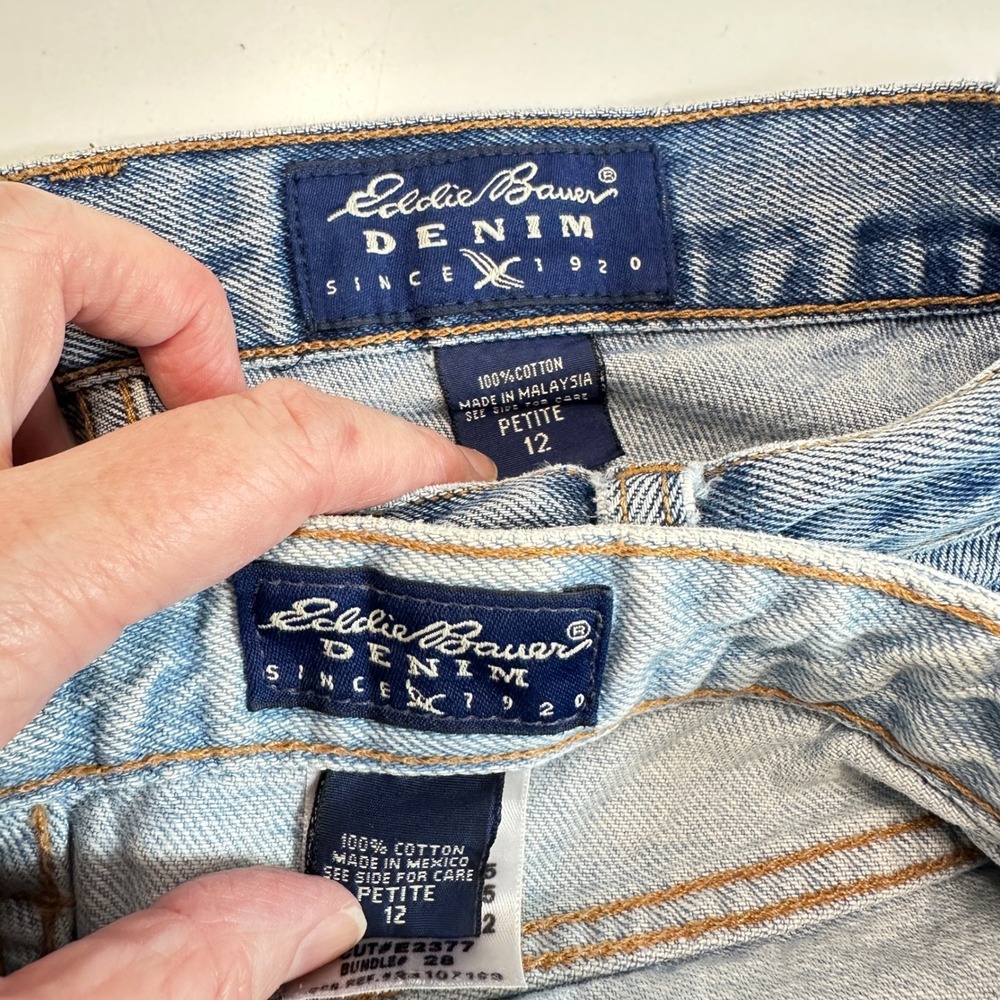 VTG Eddie Bauer (Set of 2) Mom Jeans Light Medium Wash SZ 12P 30x29 Distressed - Picture 2 of 10